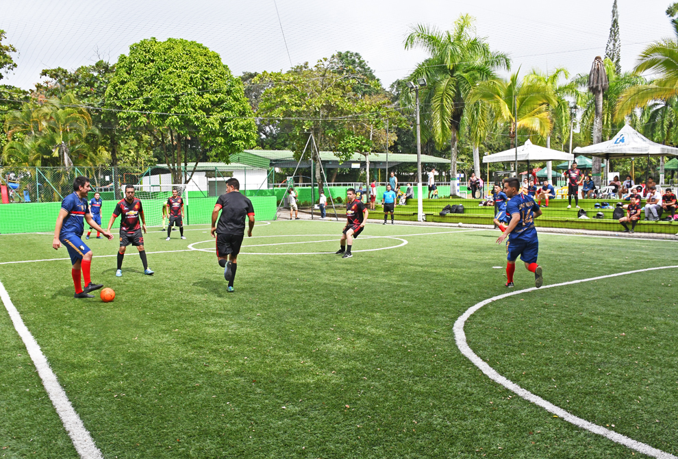 Alquila Escenarios Deportivas en el Centro Recreacional Urbano
