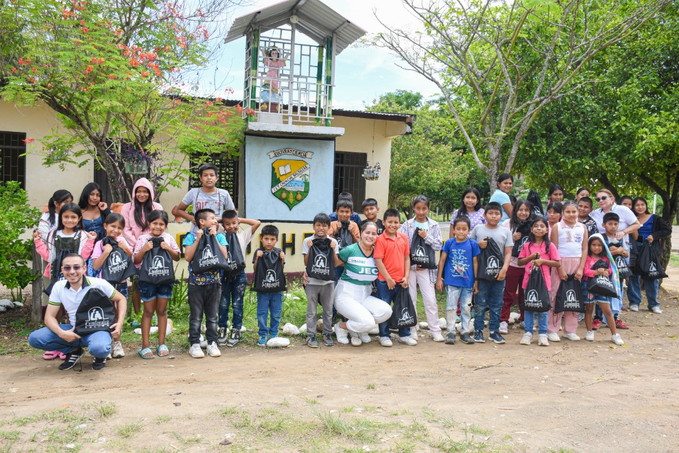 Corazón grande en el Tolima: la responsabilidad social que transforma la vida de miles de niños