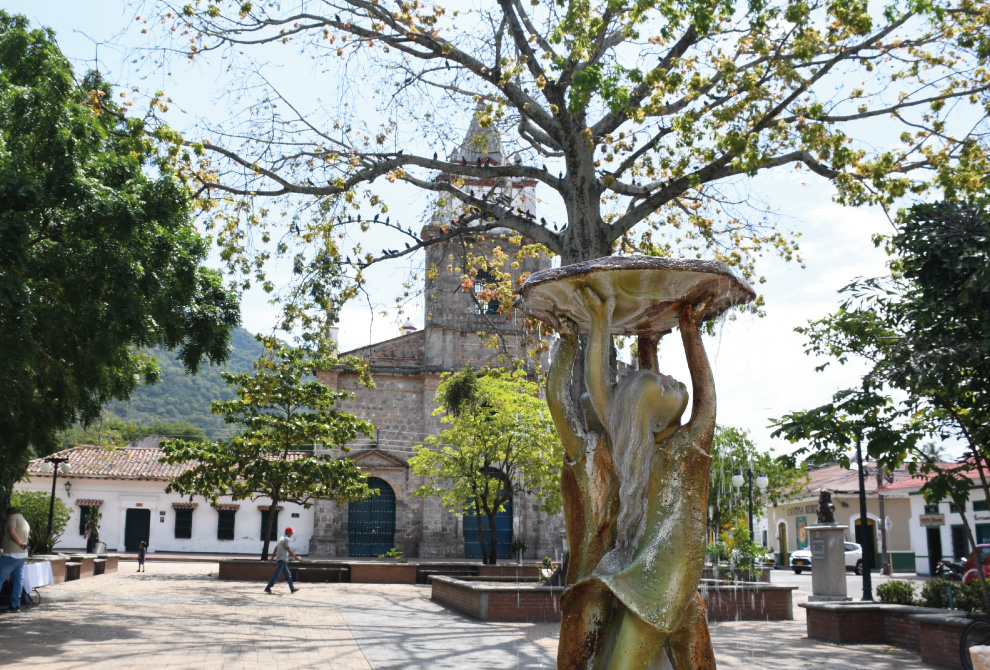 Comfenalco Tolima inicia en Honda su ruta “Conexión, Territorio y Servicios” con nuevo punto de atención