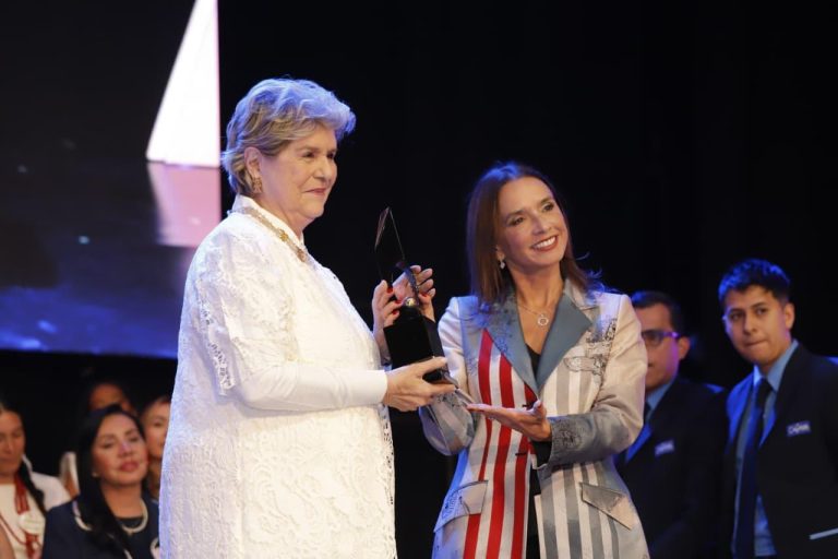 Doris_Morera_Mencion_Cafam 2026-03-05 at 3.46.50 PM (1)